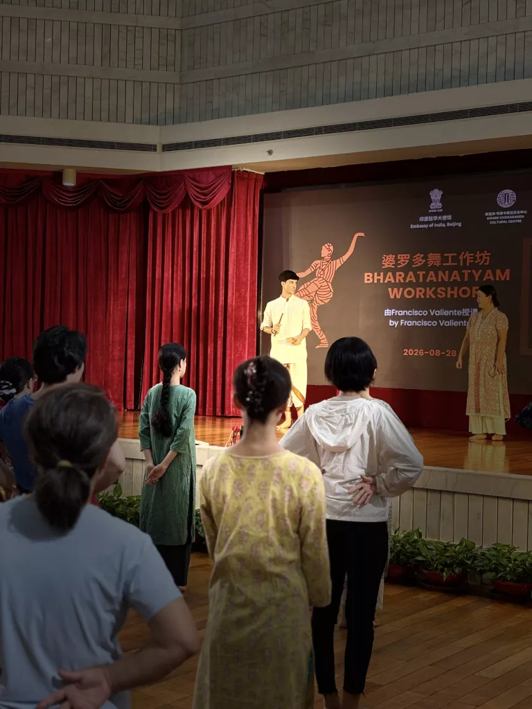Workshop in Beijing for the Embassy of India - imagen del proyecto